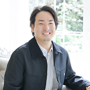 浦志 亮介